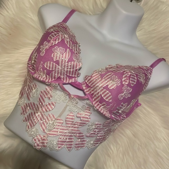 Victoria's Secret Luxe Lingerie Demi Mesh Bra - Picture 9 of 15